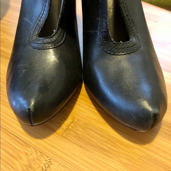 Seychelles Black Bootie Heels Size 7 1/2 - Picture 8 of 13
